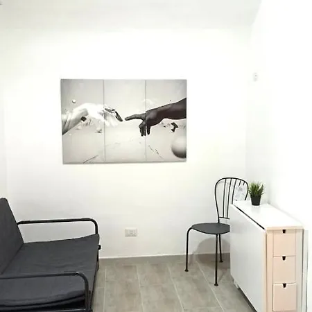 Apartment Miral One *
